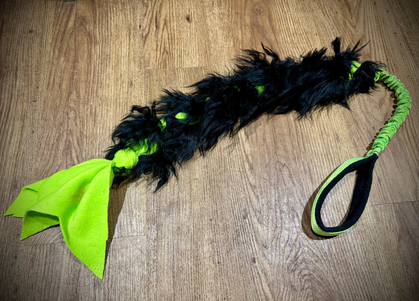 Sheepskin & polar fleece plait bungee