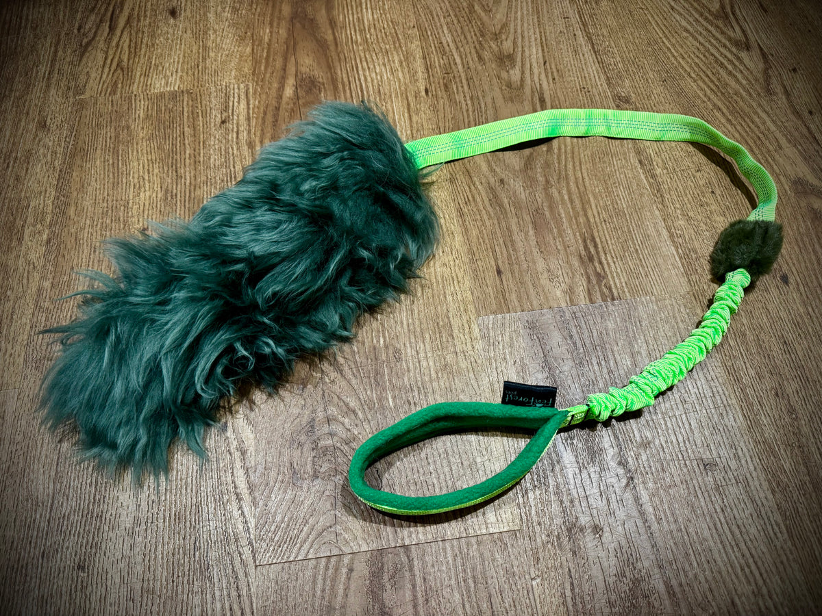 Sheepskin bungee chaser